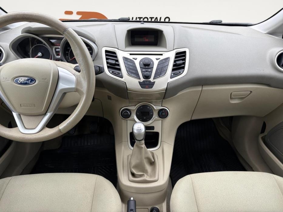 FORD Fiesta 2009