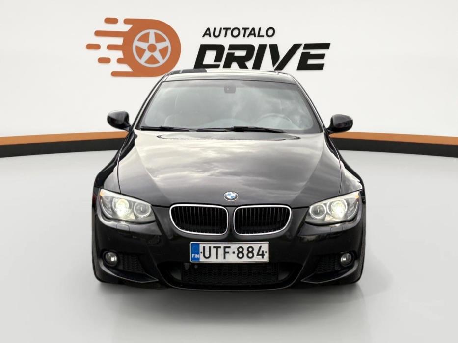 BMW 320 2011