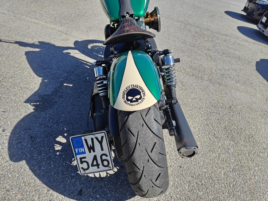 HARLEY-DAVIDSON Dyna 2008