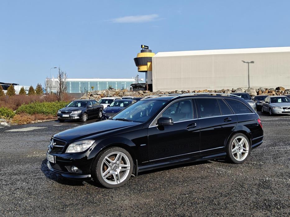 MERCEDES-BENZ C 2010