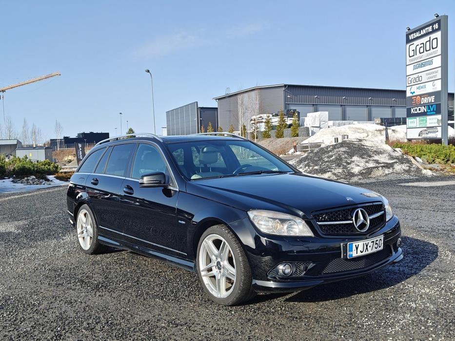 MERCEDES-BENZ C 2010