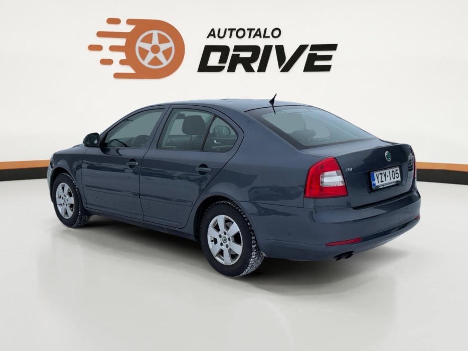 SKODA Octavia 2011