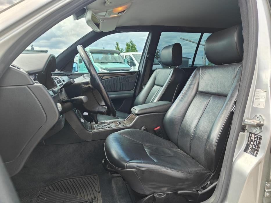 MERCEDES-BENZ E 1997
