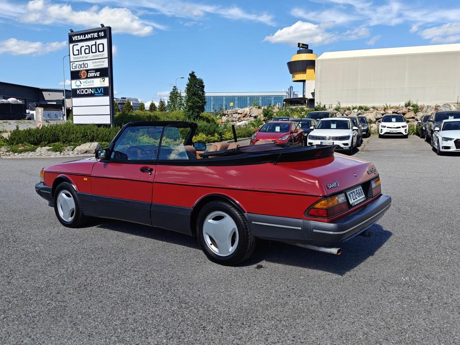 SAAB 900 1988