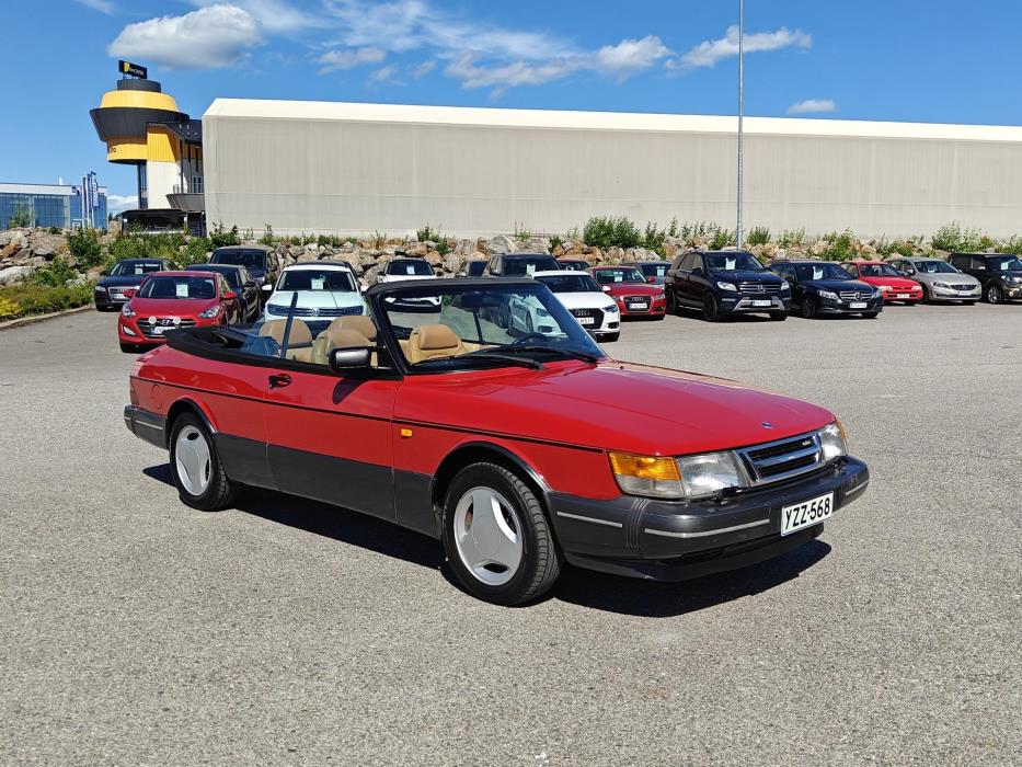 SAAB 900 1988