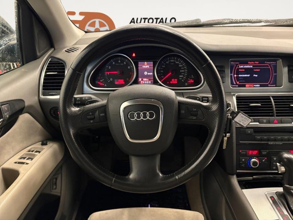 AUDI Q7 2006