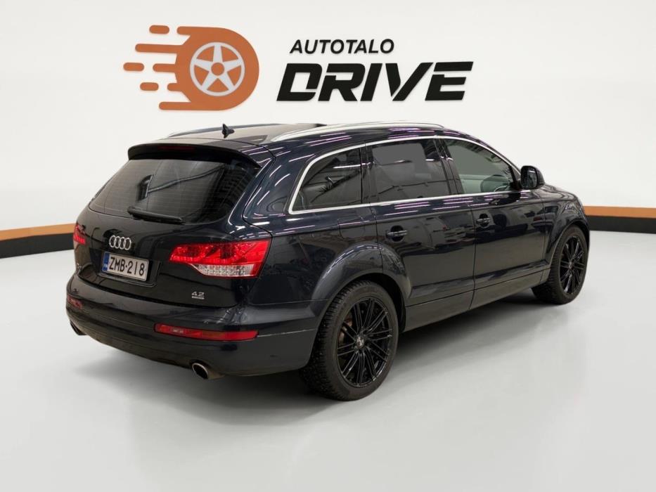 AUDI Q7 2006