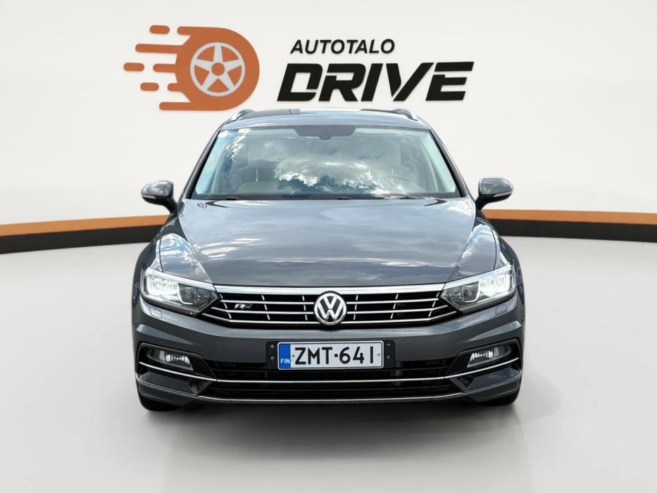 VOLKSWAGEN Passat 2016