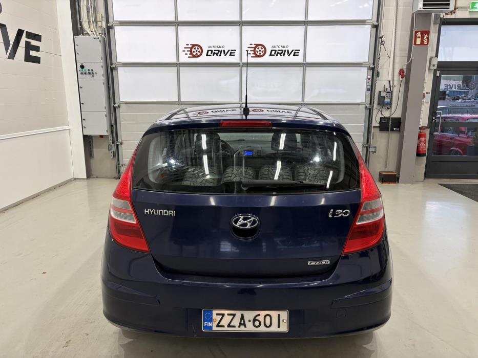 HYUNDAI i30 2008