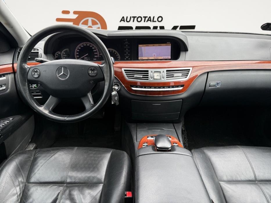 MERCEDES-BENZ S 2006