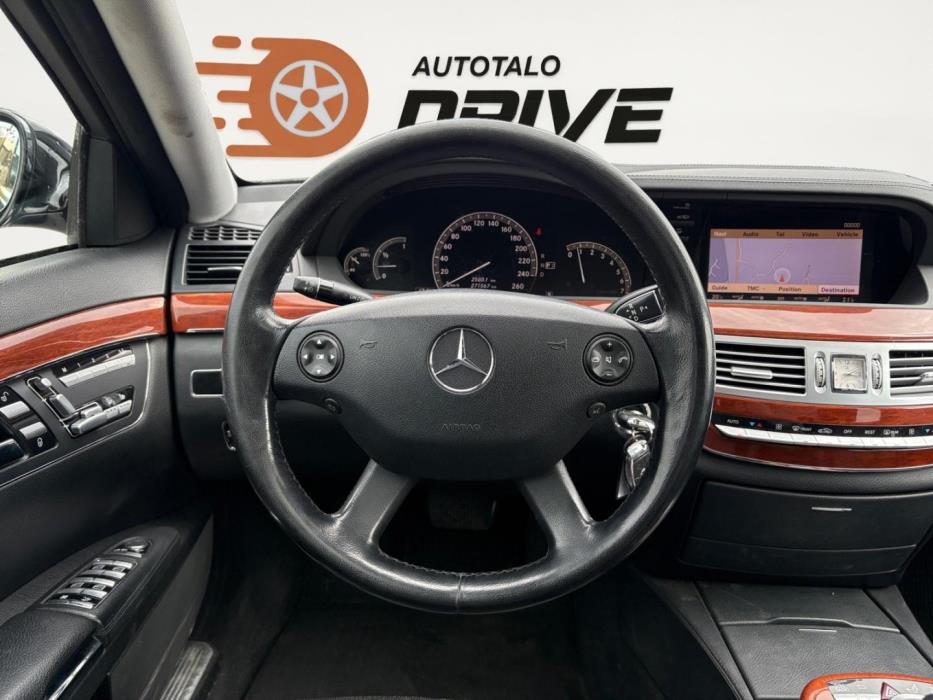 MERCEDES-BENZ S 2006
