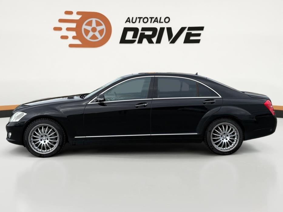 MERCEDES-BENZ S 2006
