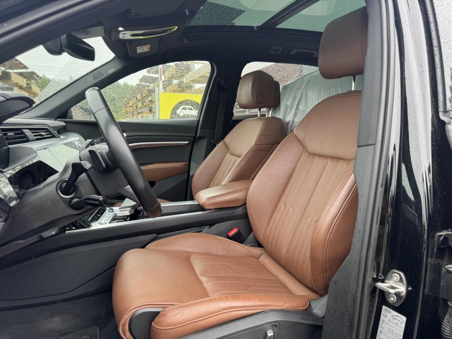 AUDI Q8 e-tron 2023