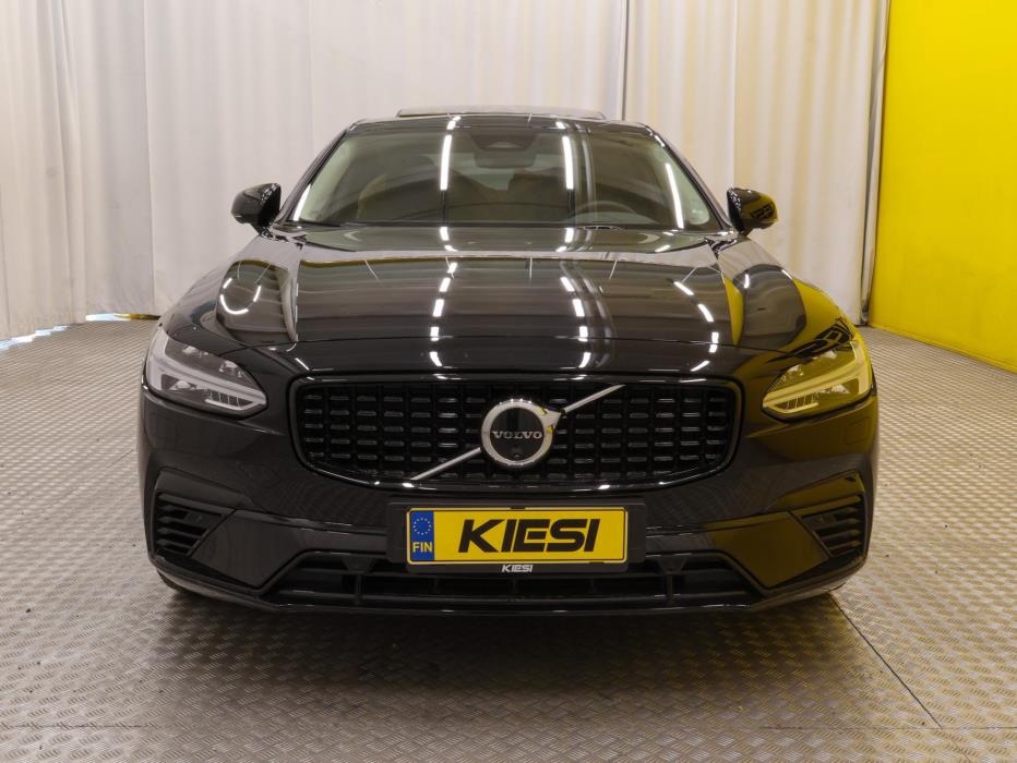 VOLVO S90 2024