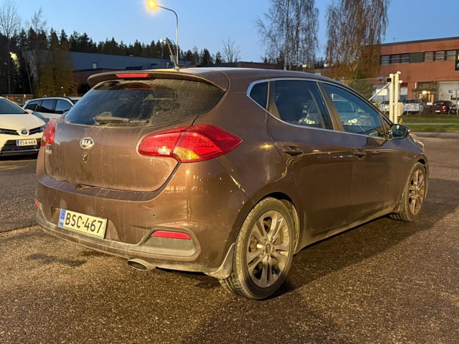 KIA Ceed 2013