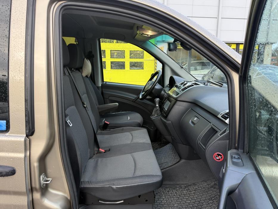 MERCEDES-BENZ Vito 2011
