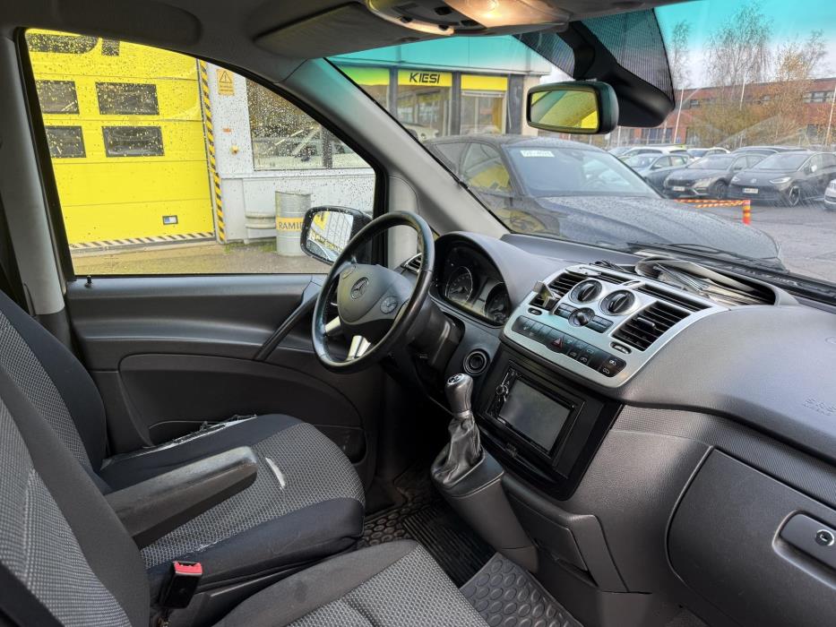 MERCEDES-BENZ Vito 2011