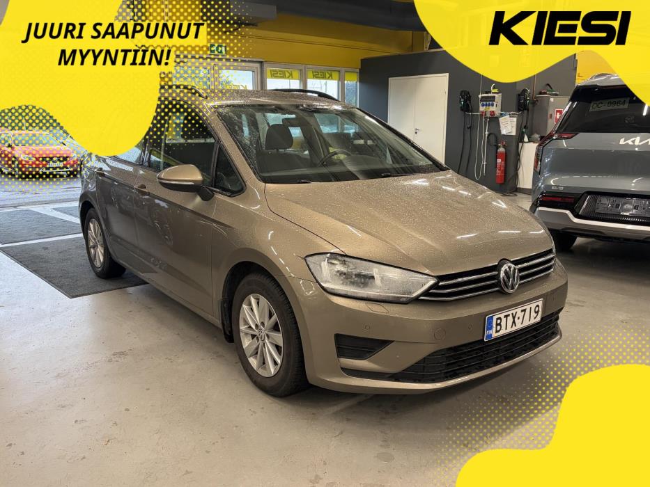 VOLKSWAGEN Golf Sportsvan 2016