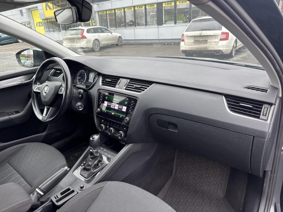 SKODA Octavia 2019