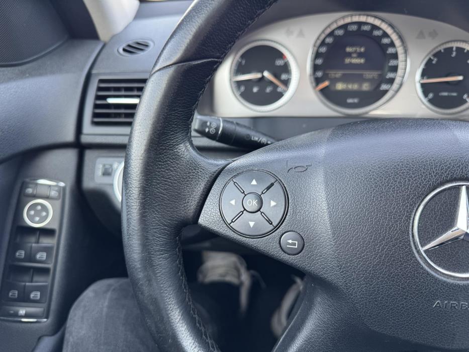 MERCEDES-BENZ C 2008