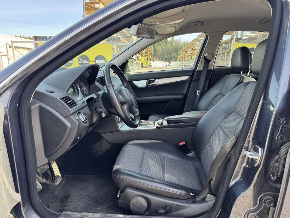 MERCEDES-BENZ C 2008