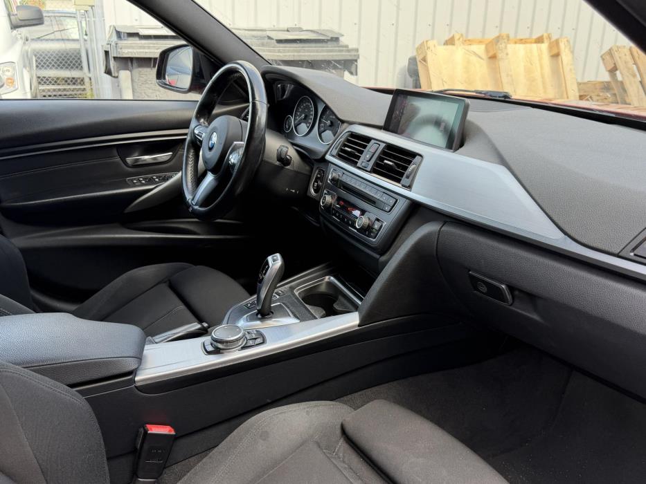 BMW 328 2015