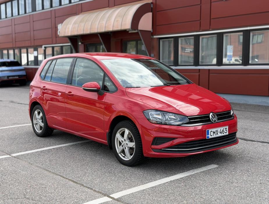 VOLKSWAGEN Golf Sportsvan 2019