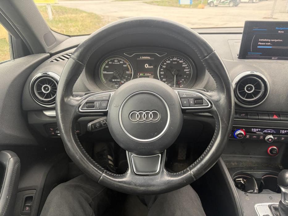 AUDI A3 2015