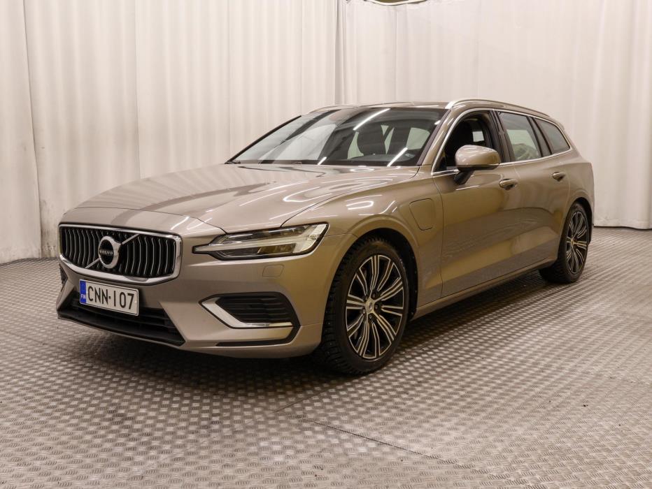 VOLVO V60 2020