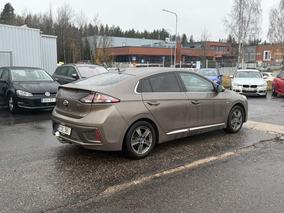 HYUNDAI Ioniq Plug-In 2021