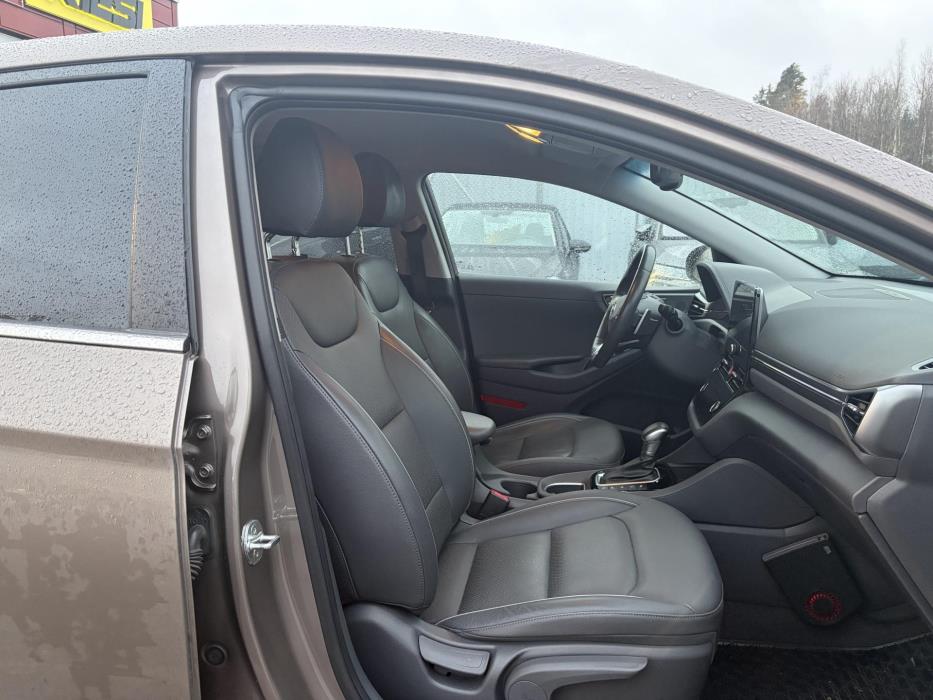 HYUNDAI Ioniq Plug-In 2021