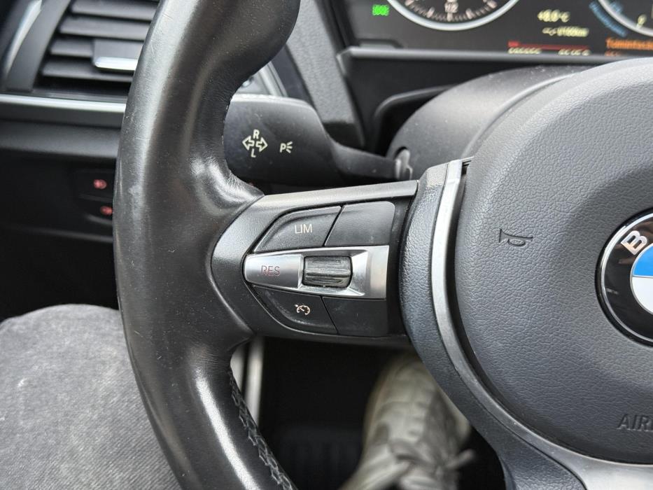 BMW 118 2015