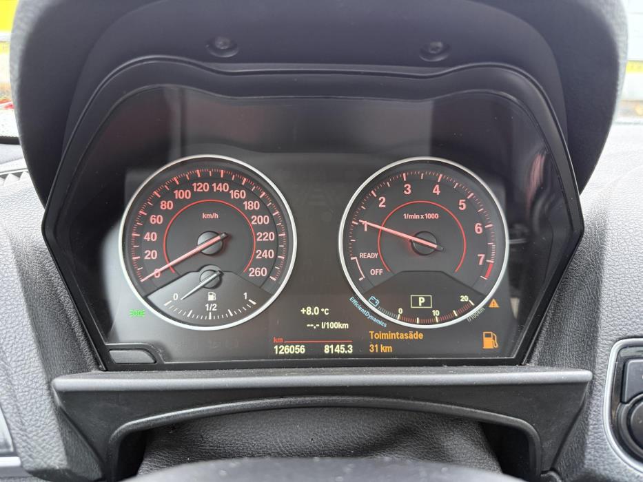 BMW 118 2015