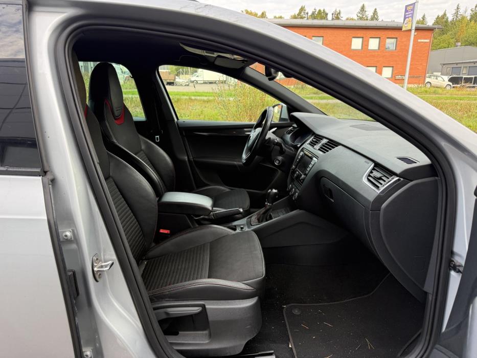 SKODA Octavia 2015