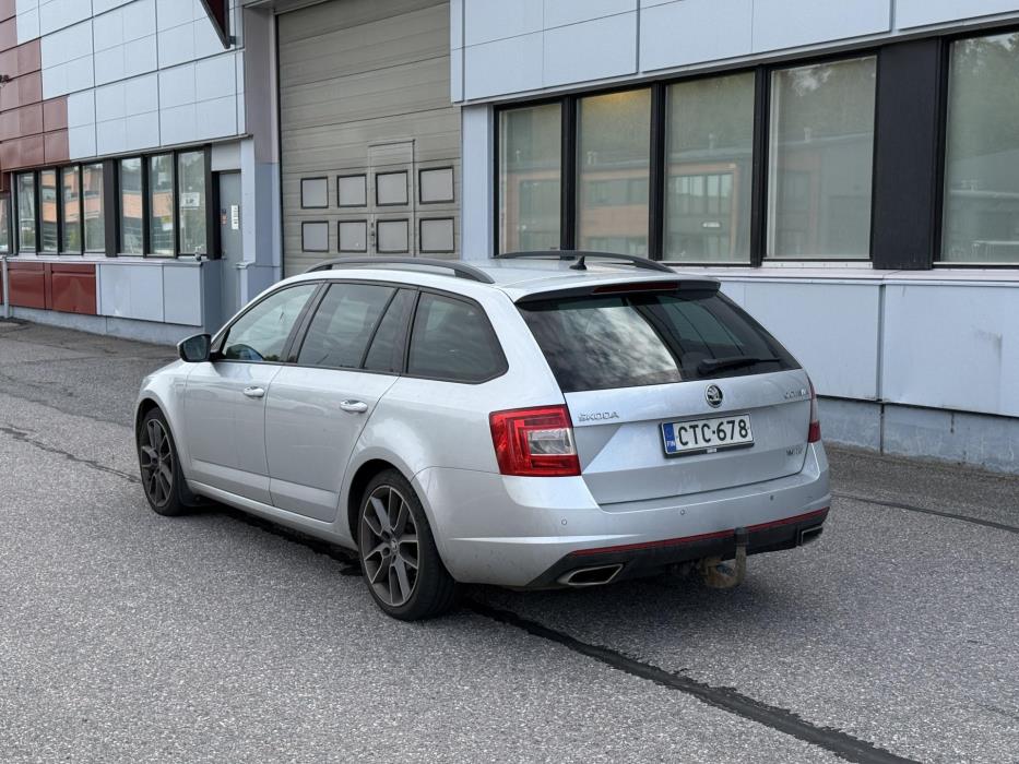 SKODA Octavia 2015
