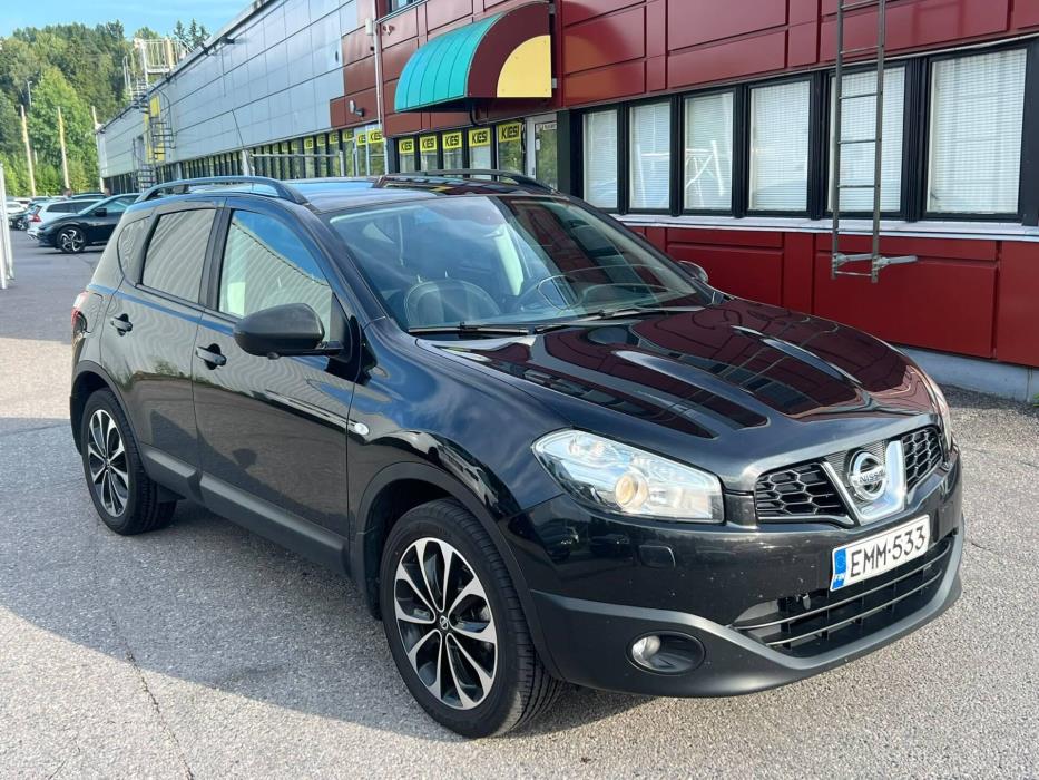 NISSAN Qashqai 2013