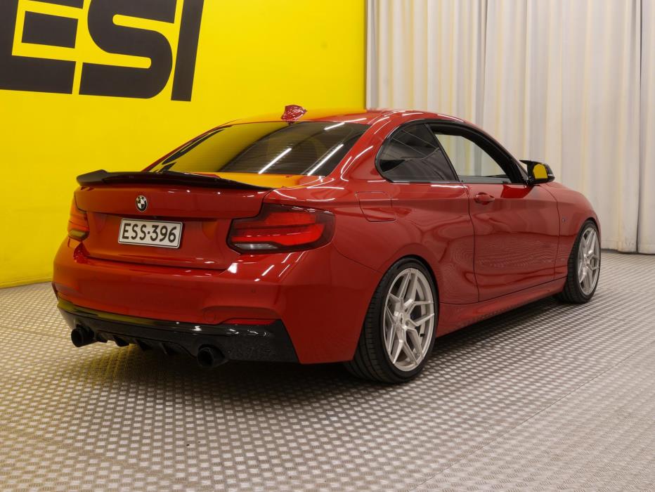 BMW 225 2017