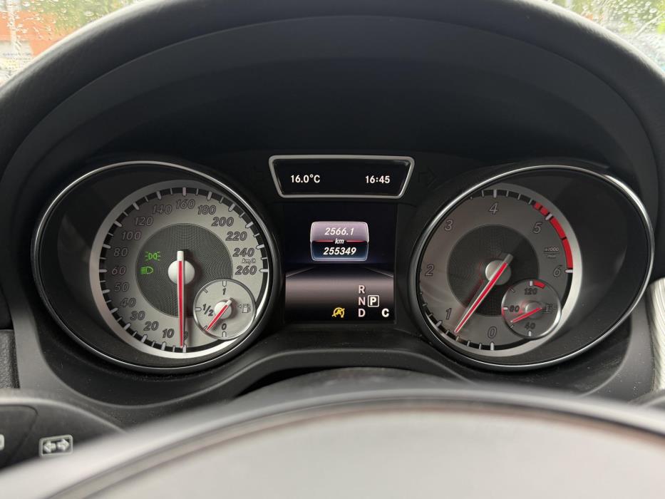 MERCEDES-BENZ CLA 2016