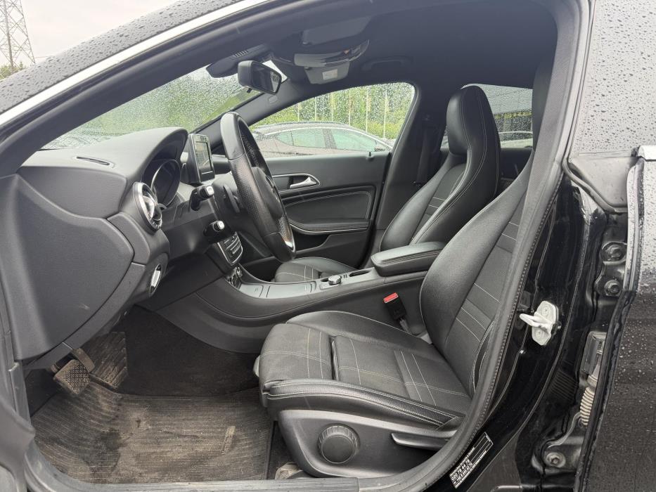 MERCEDES-BENZ CLA 2016