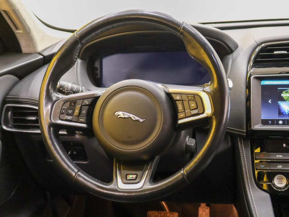JAGUAR F-Pace 2017