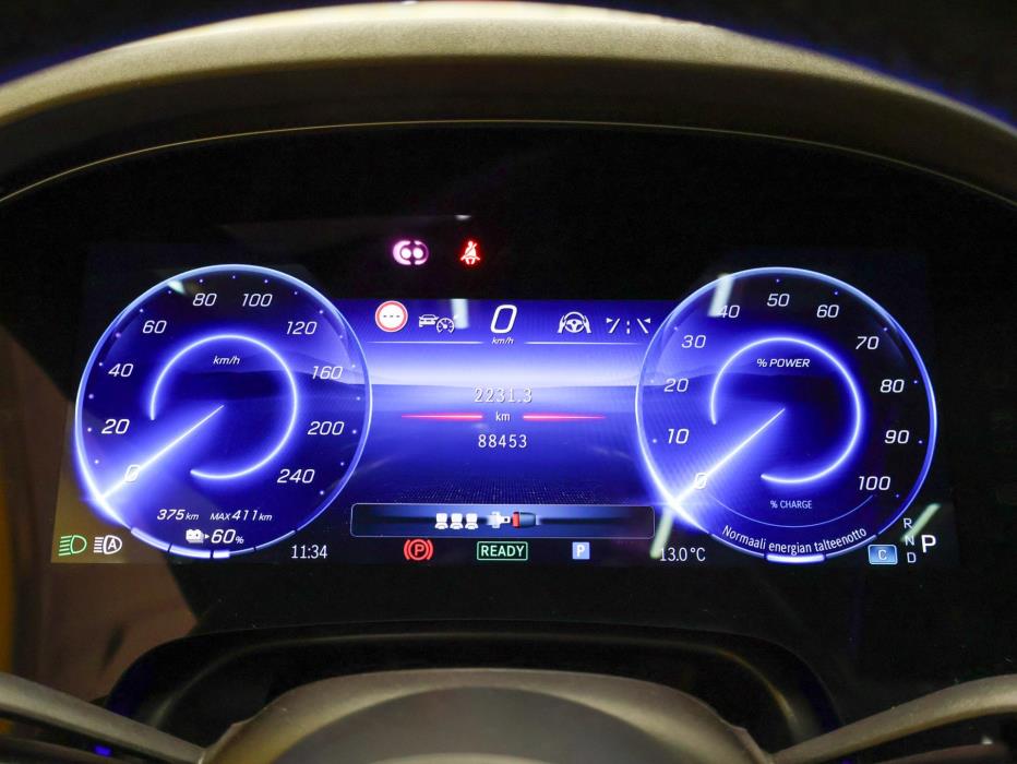 MERCEDES-BENZ EQS 2022