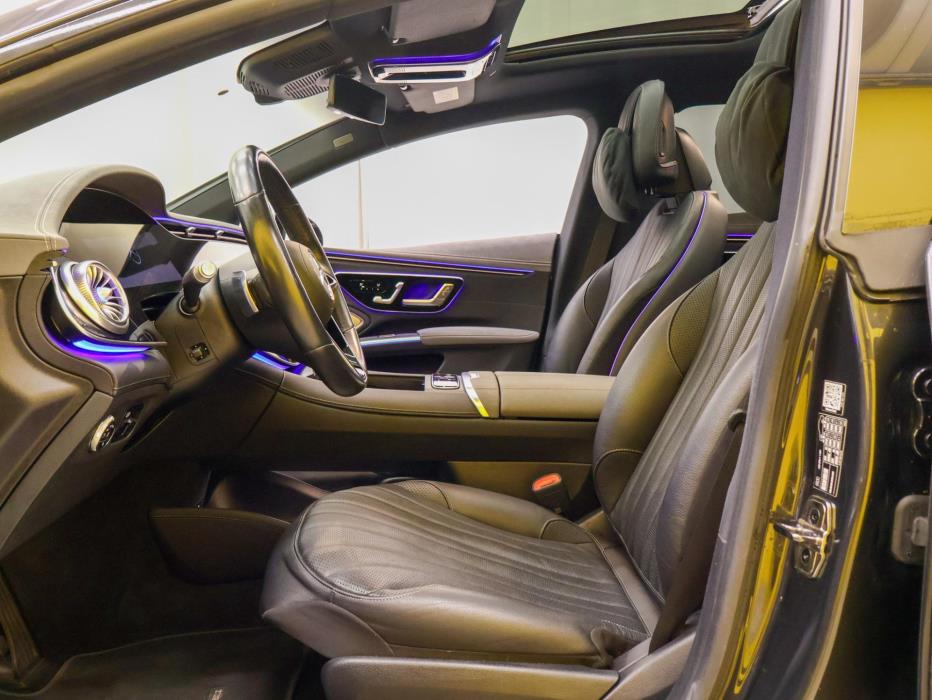 MERCEDES-BENZ EQS 2022