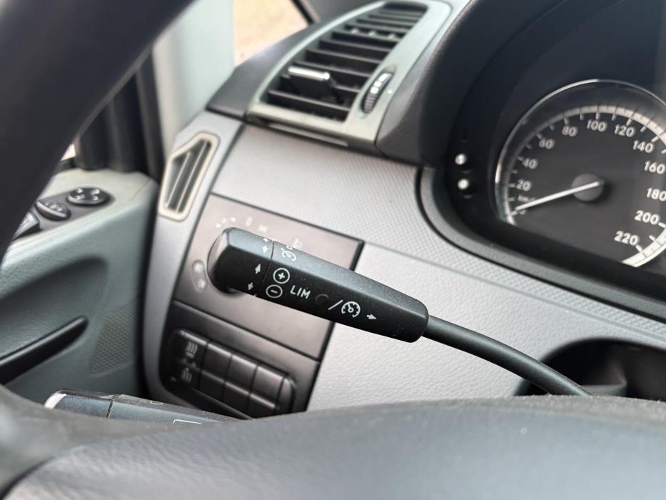 MERCEDES-BENZ Vito 2009