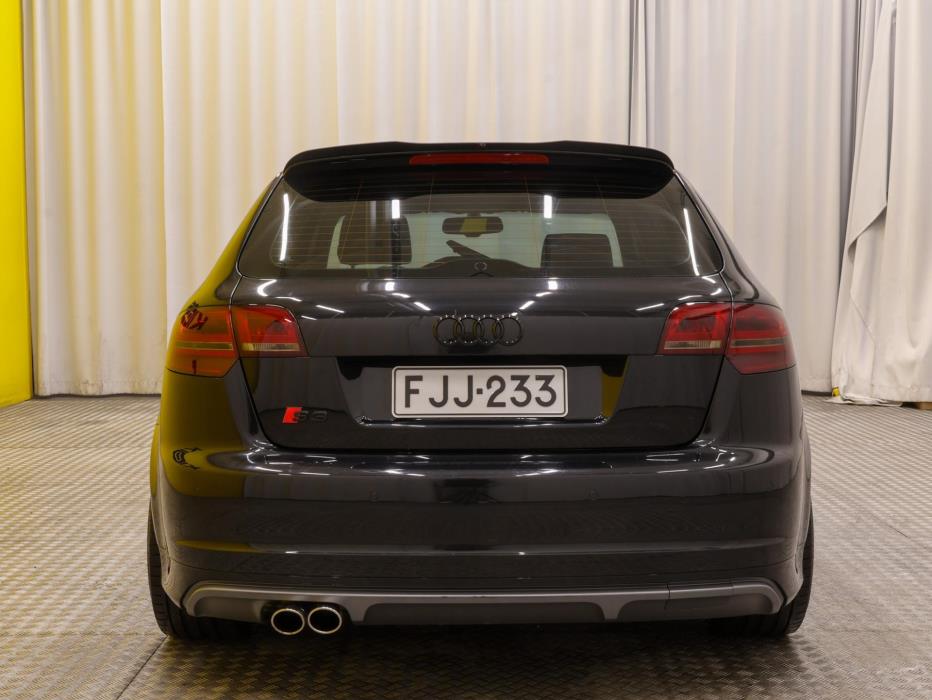 AUDI S3 2009