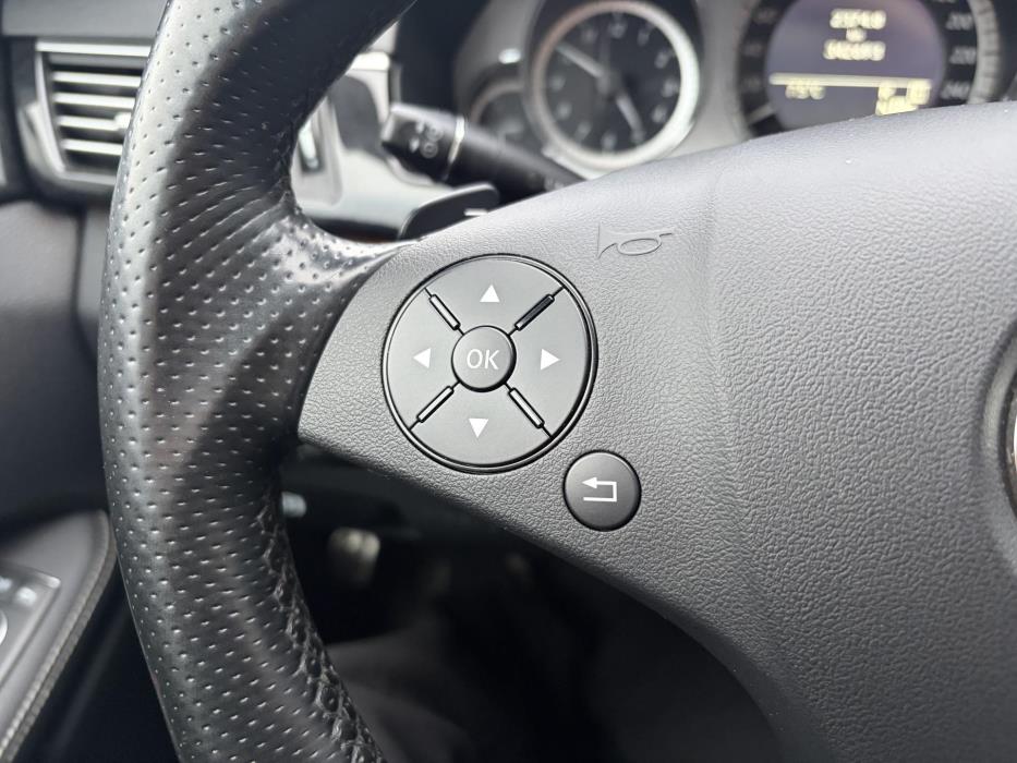 MERCEDES-BENZ E 2010