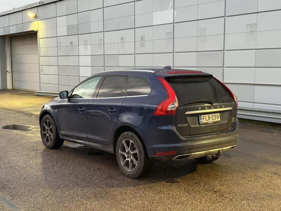 VOLVO XC60 2015