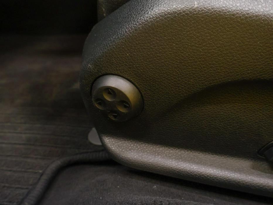 MERCEDES-BENZ C 2015