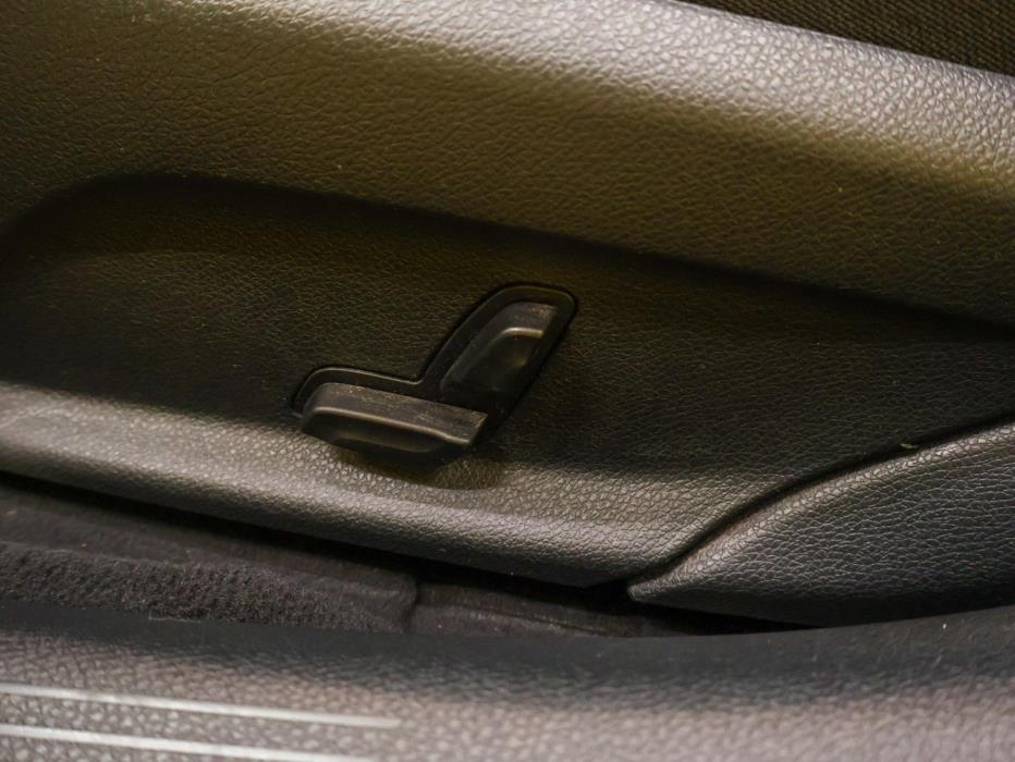 MERCEDES-BENZ C 2015