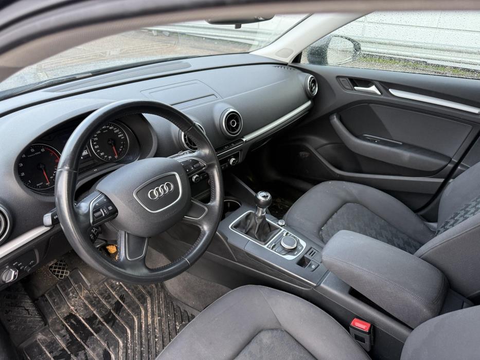AUDI A3 2016