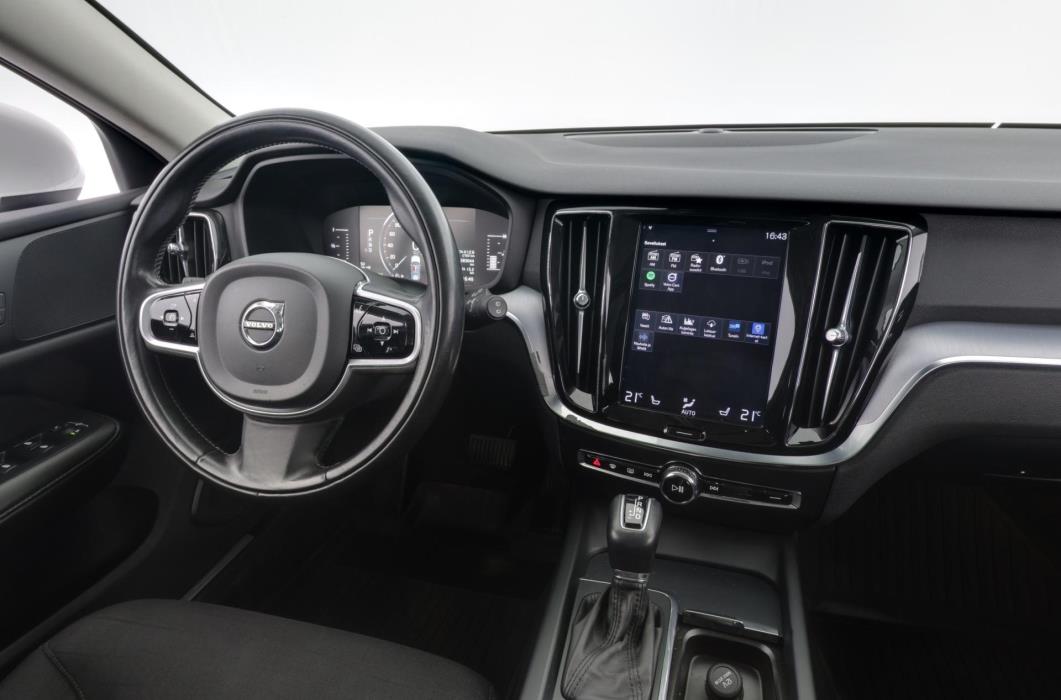 VOLVO V60 2019
